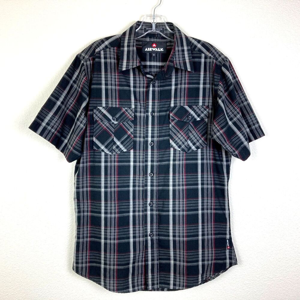 Airwalk Men's Button-Down Shirt Size M Plaid Black Red Gray White Short Sleeve